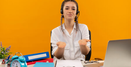 How to Choose the Right eLearning Provider in 2025